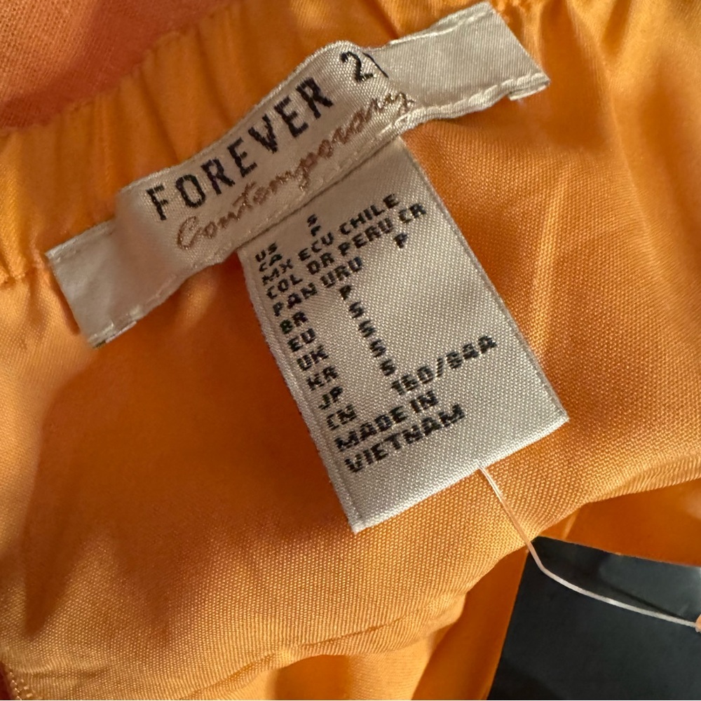 Strapless cold shoulder mini dress by Forever 21 SZ small. NWT - Picture 7 of 7